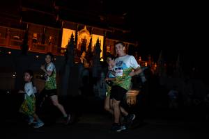 BIB: 393
                            <button type="button" onclick="openModal(22280004)" class="btn btn-primary btn-sm float-right btn-popup" data-toggle="modal" data-target=".modal-high-quality">
                        <i class="fas fa-shopping-cart"></i> Add to Cart
                    </button>
                                            <button type="button" onclick="isThisMe(22280004, true)" class="btn btn-success btn-sm float-right btn-popup btn-isme hidden" data-toggle="tooltip" data-placement="bottom" title="นี่คือรูปของคุณใช่ไหม คลิกที่นี่เพื่อเอาเข้าอัลบั้ม">
                        <i class="fas fa-plus"></i> Add to album
                    </button>
                    <button type="button" onclick="isThisMe(22280004, false)" class="btn btn-warning btn-sm float-right btn-popup btn-isnotme hidden">
                        <i class="fas fa-ban"></i> Remove from album
                    </button>